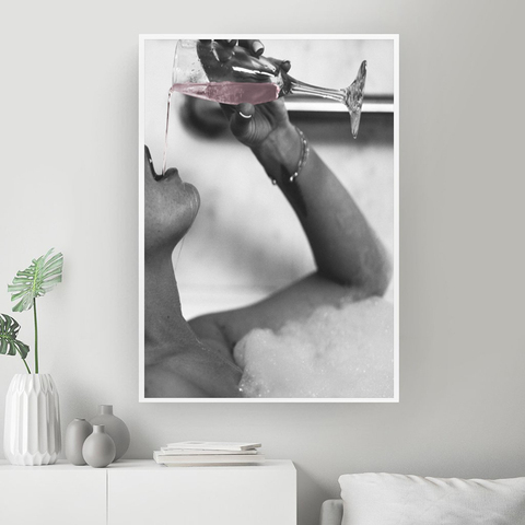 Fashion Woman Drinking Rose Champagne In Bubble Bath Canvas Prints Modern Painting on The Wall Picture Poster for Bathroom Decor ► Photo 1/6