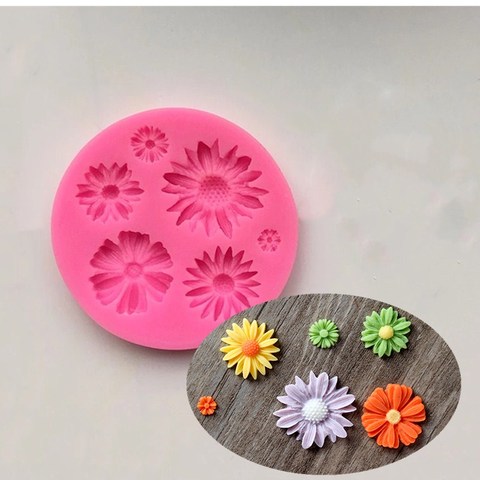 Small Daisy Silicone Mold Fondant Decoration Tool Epoxy Jewelry Accessories Soap candle accessories mould ► Photo 1/5