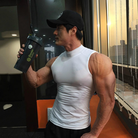 Men Tank Tops Sold Color Turtleneck Bodybuilding Sleeveless shirt High Elasticity Fittness Workout ► Photo 1/6