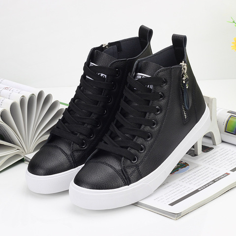 2022 Autumn and Winter New Women High-top Shoes Vulcanized Pu Leather Lace-up Flats Fashion Sneakers Best Sellers Boots Promotin ► Photo 1/6