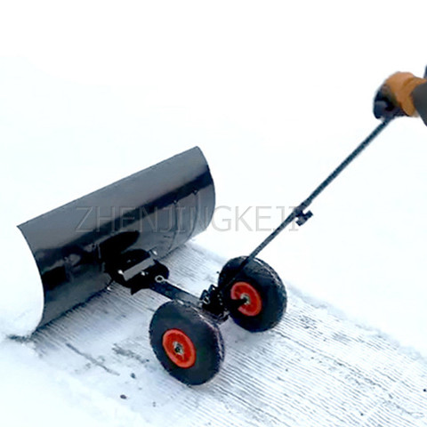 Wheeled Snow Shovel Artificial Snow Removal Snow Shovel Snow Removal Tools Stainless Steel Galvanized Sheet Road Cleaning Tools ► Photo 1/6