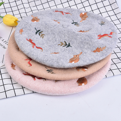 Autumn And Winter New Rabbit Squirrel Leaves Embroidered Wool Beret Artist Hat Wool Hat ► Photo 1/6