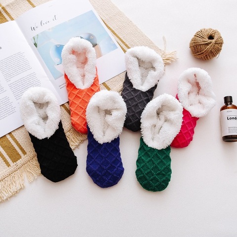 Autumn And Winter Casual Women's Socks Thick Footwear Home Floor Socks Plus Velvet Snow Socks Non-Slip Confinement Socks Wholesa ► Photo 1/6