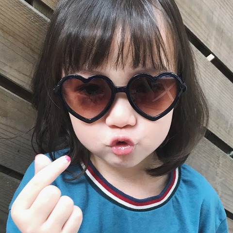 2022 Fashion Heart Shaped Sunglasses For Children Black Red Small Frame Sun Glasses Vintage Boys Girls Kids Child Oculos De Sol ► Photo 1/6