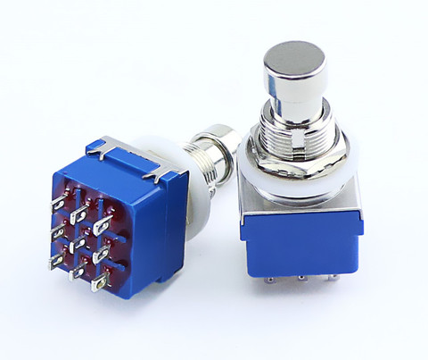 9-pin 3PDT Guitar Effects Pedal Box Stomp Foot Metal Switch True Bypass Hot Selling blue ► Photo 1/3