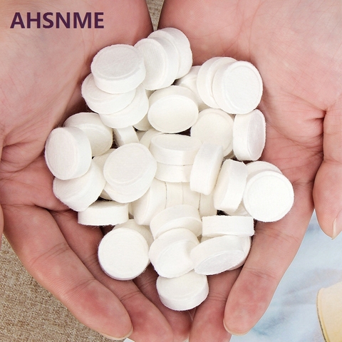 AHSNME 20pcs Compressed towel 22 * 24cm Outdoor travel BBQ disposable towel Nonwoven Pill Towel Makeup Cleansing Towel ► Photo 1/4