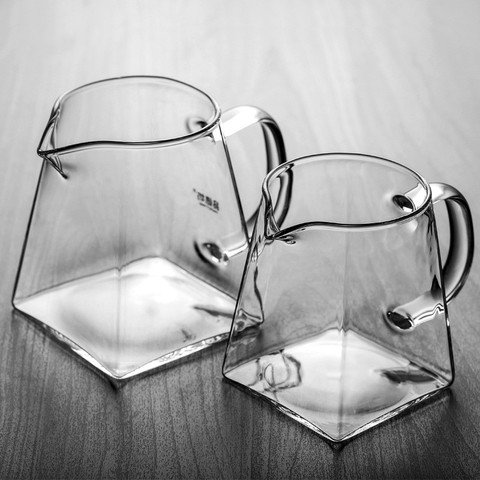 Heat-Resisting Clear Glass Tea Pitcher Square Creative Chinese Tea Set Accessory Chahai Milk Glass Pitcher Coffee Pot Water Jug ► Photo 1/6