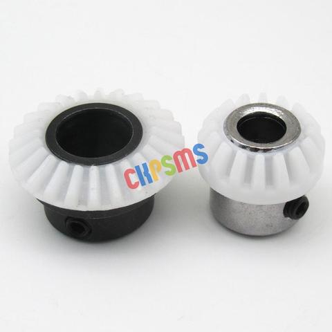 1SET #319695+445491-S GEAR COMPLETE+ARM SHAFT BEVEL GEAR FIT FOR SINGER 247 547 563 6100 ► Photo 1/4