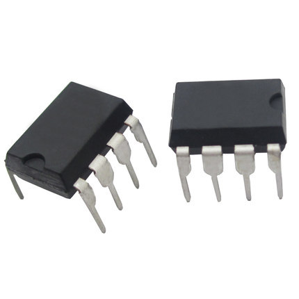 RZ7886 DIP8 high-current motor drive chip up to 13A for electric toys ► Photo 1/1