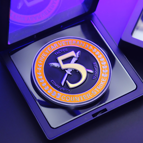 CSGO CS GO Counter Strike Design Five Year Veteran Coin 5 years Medal/Coin - 5 Year Coin Limited Collection Gift ► Photo 1/5