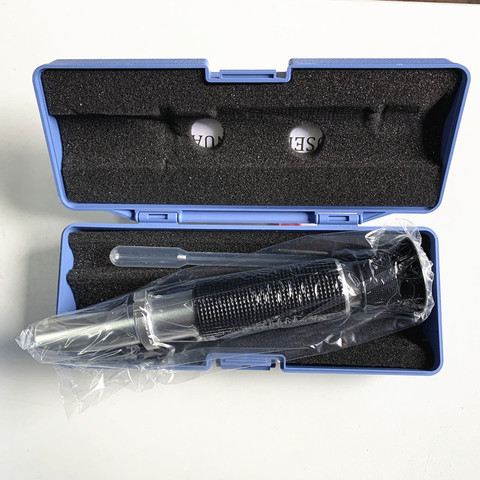 Portable Refractometer Brix Sugar 0-32% Tester RHB-32ATC with Box ► Photo 1/4