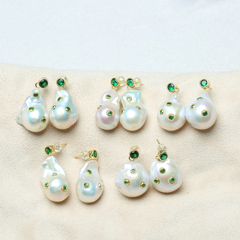 Natural Cultured White Baroque Pearl Green Cz Stud Earrings ► Photo 1/6