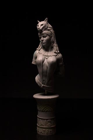 Resin Figure 1/10  ancient warrior bust (WITH BASE ) Model Unassambled Unpainted  Figure Building Kit ► Photo 1/5
