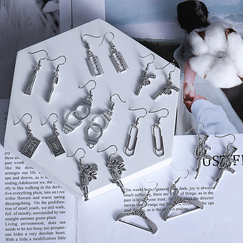 1Pair New Fashion Creativity Earrings Punk Handcuffs Blade Gun Drop Earrings For Women Simple Fashion Cool Jewelry Accessories ► Photo 1/6