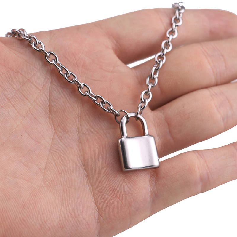 Lock Chain Necklace With a Padlock Pendant Grunge Aesthetic Accessories