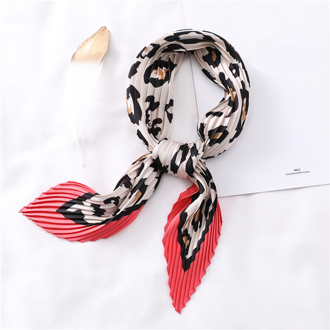 2022 Designer Women Crinkle Scarf Square Silk Neck Scarves Female Leopard Print Hair Band Lady Pleated Scarfs ► Photo 1/6