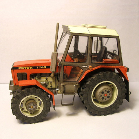 Czech/English Zetor 7745-7211 1:32 Tractor Folding Cutting Mini 3D Paper Model Papercraft DIY Adult Handmade Craft Toys ZX-021 ► Photo 1/6