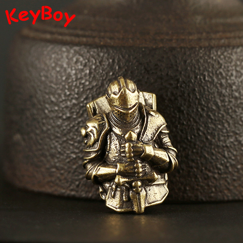 Vintage Brass Crusader Armor Knight EDC Paracord Beads Key Chain Keyrings Charms Pendants DIY Warrior Knife Umbrella Rope Bead ► Photo 1/6