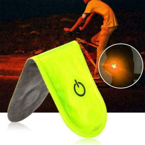 Magnetic Reflective Lamp Shining Night Running Hiking Safe Warning  LED Collar Clip Lamp Outdoor Cycling Jogging Safety Light ► Photo 1/6