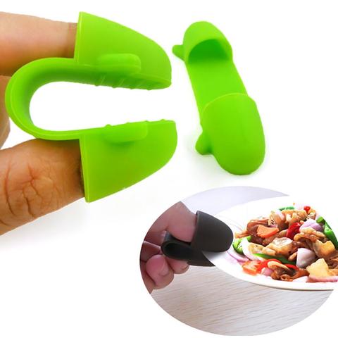 1 Pair Mini Silicone Heat Insulated Finger Clip Bowl Dish Plate Clamp Holder Non-slip Gripper Pot Holder Insulated Hot Tableware ► Photo 1/6
