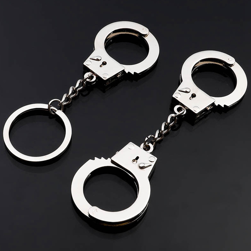 Creative key chain Keychain Handcuffs Ring Key Holder Jewelry Metal silver Gift 