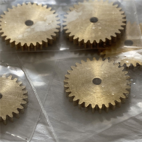 2x 0.5M 26/30/32/40/44 Teeth Gear Thickness 2mm copper small gear HOLE 1.98 2.02 3.98 4.02 4.98 5.02 mm hole diameter ► Photo 1/4