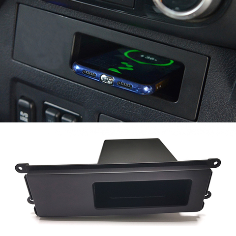 For Mitsubishi Pajero 2017 2022 10w car qi wireless charger charging plate wireless phone holder central console storage box ► Photo 1/6
