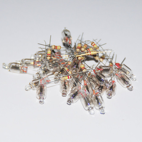 20pcs Neon Indicator Lamps 6*16 mm Neon Glow Lamp Mains Indicator RED Standard Miniature Neon Bulb Indication With Resistor 220V ► Photo 1/3