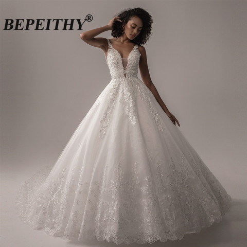 BEPEITHY Deep V Neck Lace Wedding Dress 2022 Ball Gown Bridal Court Train Sleeveless Women Indian Ivory Wedding Bouquet Gown New ► Photo 1/6