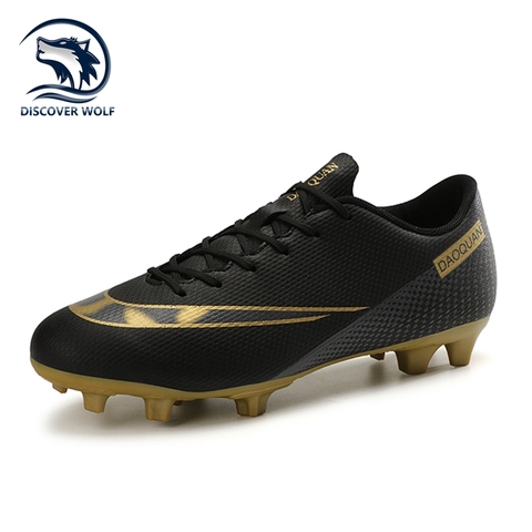 Large Size Long Spikes Soccer Shoes Outdoor Training Football Boots Sneakers Ultralight Non-Slip Sport Turf Soccer Cleats Unisex ► Photo 1/6