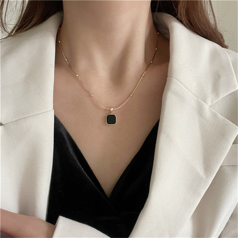 XIALUOKE Korea fashion metal geometry square black epoxy pendant necklace For Women joker clavicle Short  necklaces Jewelry 3290 ► Photo 1/6