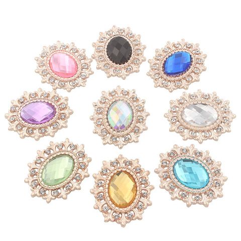 Crystal buttons, Accessories