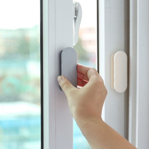 2pcs Self-adhesive Handles for Doors Glass Window Cabinet Drawer Door Handle Sliding door handle push-pull Home Supplies ► Photo 1/6