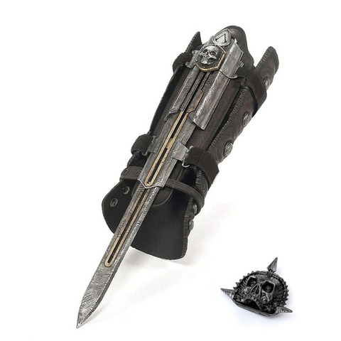 Creed Hidden Blade Sleeve Sword Figure Hidden Blade Edward Weapons Sleeves Swords Can The Ejection Cosplay Model Toys ► Photo 1/6