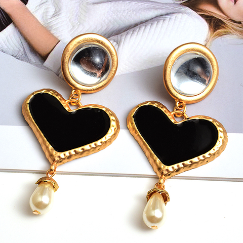 Wholesale Long heart earrings High-quality Metal Oiled Drop Earring Fashion trend jewelry accessories for women ► Photo 1/6