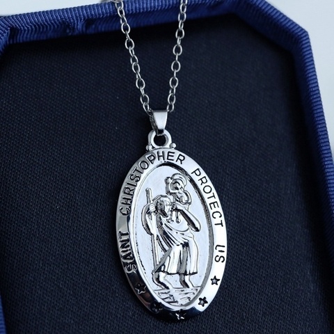 Trendy St. Christopher Pattern Oval Pendant Necklace Women's Necklace Fashion Clavicle Chain Pendant Accessories Party Jewelry ► Photo 1/1