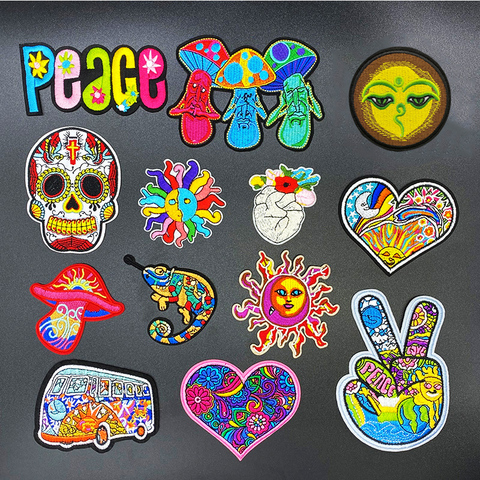 1PCS/peace sign skull Embroidery Patches for Clothing Appliques Clothes Stickers Iron on bags Kid Dress Decoration western style ► Photo 1/6