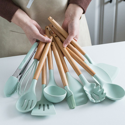 12Pcs/Set Silicone Kitchen Utensils Non-stick Pan Wooden Handle Cooking Gadgets Set Stainless Steel Storage Box Accessories Tool ► Photo 1/6