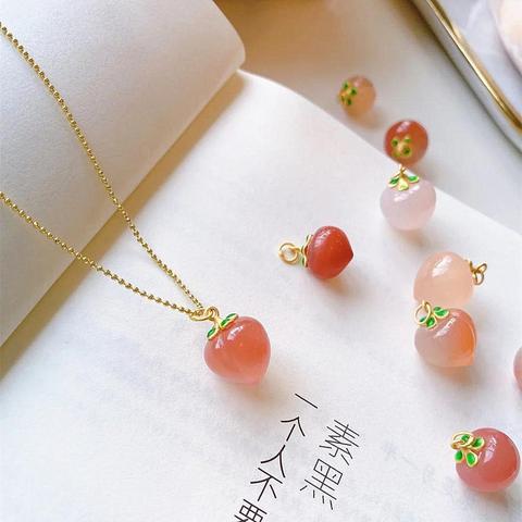 Natural Stone Quartz Red Peach Cherry Pendant Necklace For Woman Metal Chain Plated 14K Gold Necklace Choker Sweet Jewelry Girl ► Photo 1/6