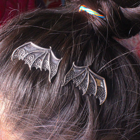 2022 New Punk Gothic Vintage Matte Black Silver Colour Vampire Bat Wings Alloy Hair Clip Hair Accessories for Women ► Photo 1/6