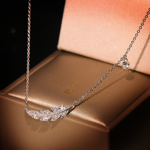 Delicate Female Clavicle Chain 95 Sterling Silver Feather Leaf Micro Pave Dazzling AAA Zircon Pendant Necklace for Women ► Photo 1/5