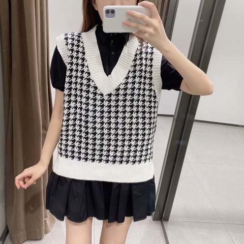 2022 Fall Winter Fashion Oversize Knitted Vest Vintage V Neck Sleeveless Sweater Tanks Geometric Plaid Pullover Waistcoat Tops ► Photo 1/6