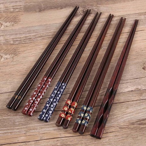 Japanese Style Natural Wooden Chopsticks For Creative Pattern Chopsticks Kitchen Tool Restaurant Decorations ► Photo 1/6