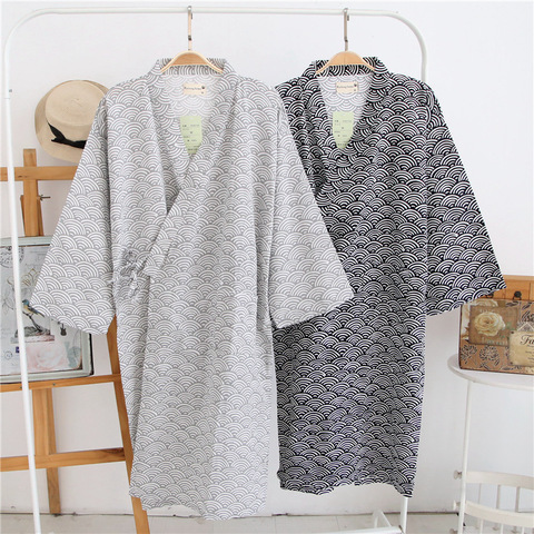 2022 New Men's 100% Cotton Gauze Cotton Robe Loose Thin Yukata Japanese Kimono Pajamas Men's Hooded Robe V-Neck Pajamas Bathrobe ► Photo 1/6