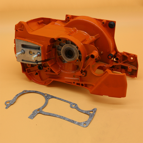 Crankcase Crank Bearing Oil Tank Engine Housing Fit For HUSQVARNA 365 362 371 372 372XP Chainsaw Motor Parts ► Photo 1/6