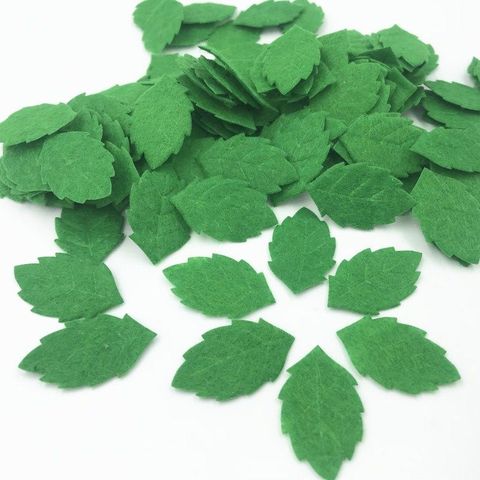 200pcs Green Leaves-shape Felt Card making decoration Sewing crafts 30mm ► Photo 1/3