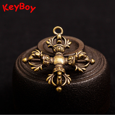 Brass Cross Four Strand Vajra Pestle Pendant Exorcising Demons Keychain Hanging Jewelry Retro Copper Tibetan Buddhist Keyrings ► Photo 1/6