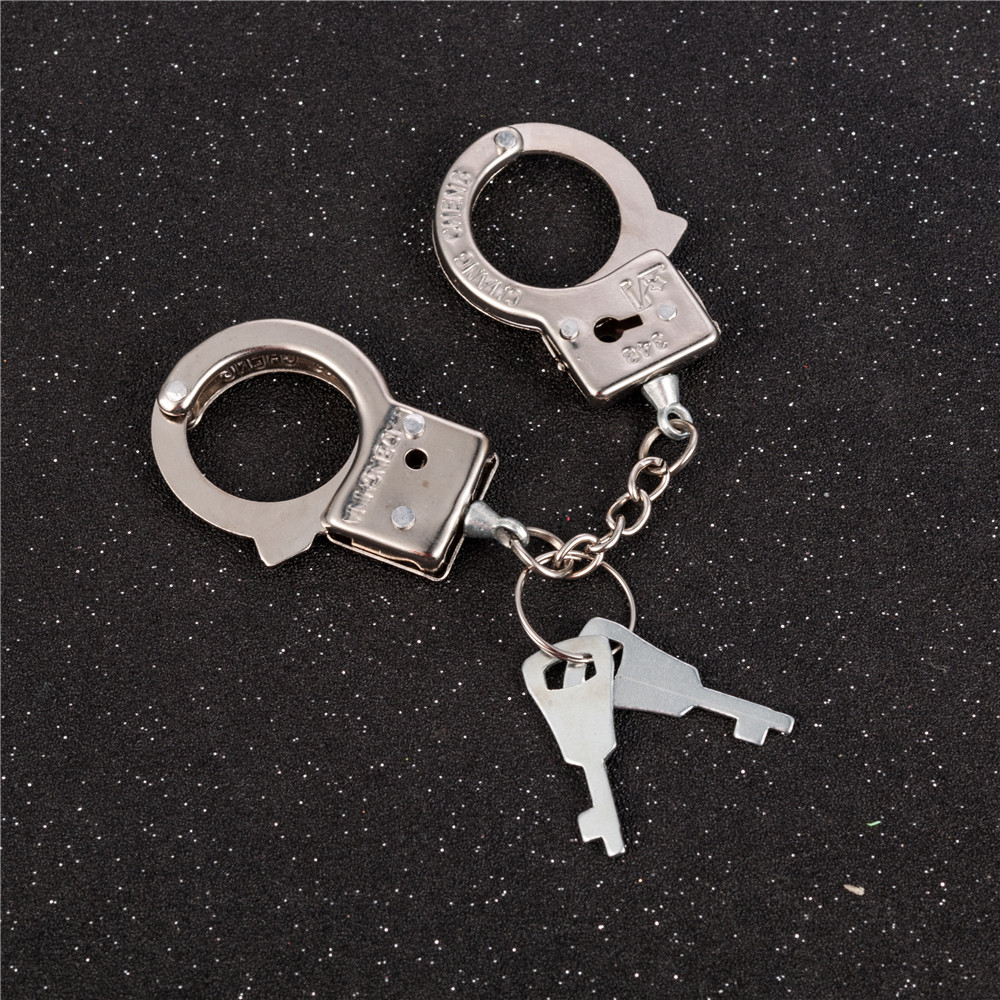 Fashion Alloy Handcuffs Couple Keychain Handcuffs Ring Silver Lover Key Holder. 