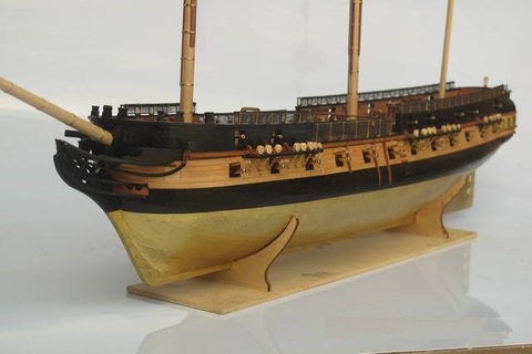 Classic British warships wooden model kit Scale 1/75 HMS surprise 1794 ship model ► Photo 1/1