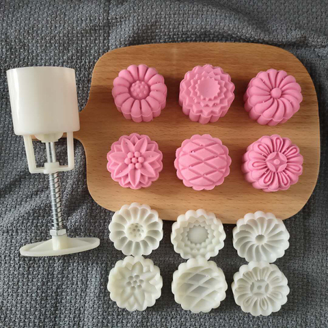 6Pcs/4Pcs Kitchen Supplies 3D Flower Shape 50g Mooncake Moulds Multi Purpose Reusable Festival Cookie Decorate Tool ► Photo 1/6